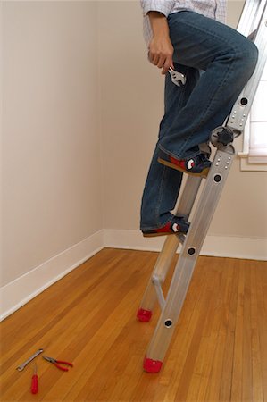 simsearch:700-00404021,k - Man Climbing Ladder Stock Photo - Rights-Managed, Code: 700-01043081