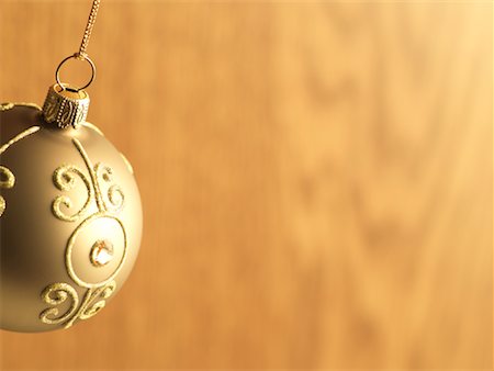 simsearch:700-01083071,k - Christmas Ornament Stock Photo - Rights-Managed, Code: 700-01072324