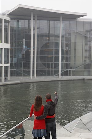simsearch:700-00948969,k - Couple Looking at the Paul Lobe Haus, Berlin, Germany Stock Photo - Rights-Managed, Code: 700-01100280
