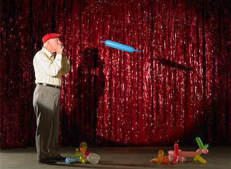 Performer with Balloon Animals Stock Photo - Rights-Managed, Code: 700-01120519