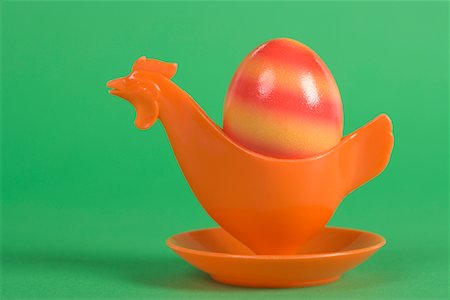 simsearch:700-01173313,k - Easter Egg in Egg Cup Stock Photo - Rights-Managed, Code: 700-01173325