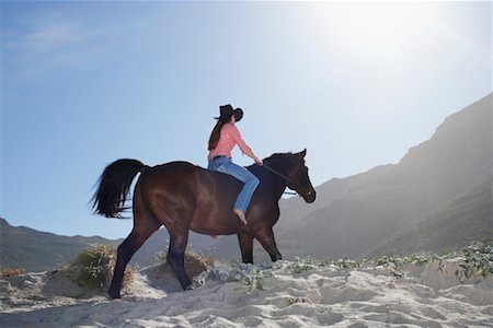 Woman Riding Horse Foto de stock - Con derechos protegidos, Código: 700-01185185