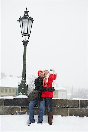simsearch:6113-06498180,k - Couple Taking Self Portrait Stock Photo - Rights-Managed, Code: 700-01185251
