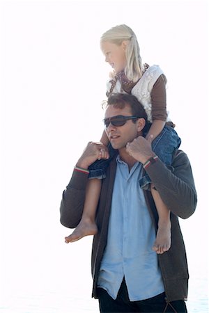 daughter piggyback at beach - Father and Daughter Outdoors Stock Photo - Rights-Managed, Code: 700-01183137