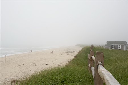 House Near Beach, Nantucket, Massachusetts, USA Stock Photo - Rights-Managed, Code: 700-01199578