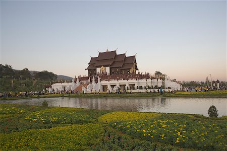 simsearch:700-00795780,k - Hor Kham Royal Pavilion, Royal Flora Ratchaphruek, Chiang Mai, Thailand Foto de stock - Con derechos protegidos, Código: 700-01199709
