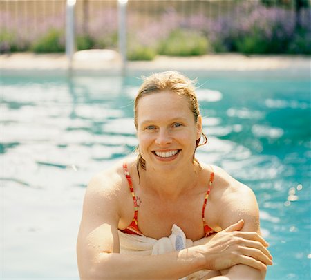 simsearch:700-00057270,k - Portrait of Woman in Pool Stock Photo - Rights-Managed, Code: 700-01223398