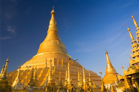 simsearch:700-03685862,k - Shwedagon Pagoda, Yangon, Myanmar Stock Photo - Rights-Managed, Code: 700-01223894