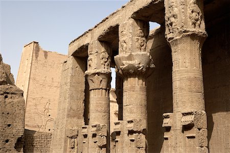 simsearch:700-03445971,k - Temple of Horus, Edfu, Egypt Stock Photo - Rights-Managed, Code: 700-01236305