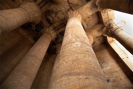 simsearch:700-03445950,k - Temple of Horus, Edfu, Egypt Stock Photo - Rights-Managed, Code: 700-01236308