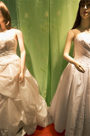 simsearch:700-03696805,k - Mannequins in Wedding Gowns Stock Photo - Rights-Managed, Code: 700-01248045
