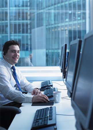 simsearch:700-01248091,k - Businessman Working Stock Photo - Rights-Managed, Code: 700-01248093