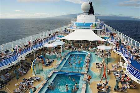 simsearch:841-03066251,k - Deck of Cruise Ship Stock Photo - Rights-Managed, Code: 700-01260021