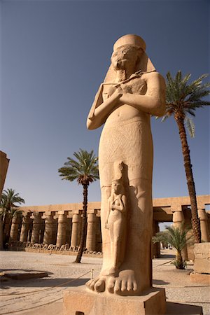 simsearch:700-01182732,k - Colossus of Ramses II, Temple of Amun, Karnak, Egypt, Stock Photo - Rights-Managed, Code: 700-01260339