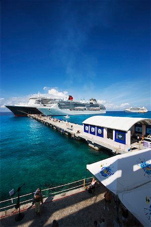 simsearch:700-01111260,k - Cruise Ships, Cozumel, Mexico Stock Photo - Rights-Managed, Code: 700-01275365