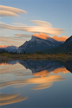 simsearch:700-00549253,k - Vermillion Lakes and Mount Rundle, Banff National Park, Alberta, Canada Stock Photo - Rights-Managed, Code: 700-01345178