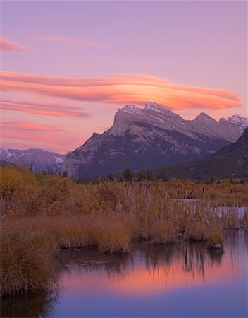 simsearch:700-00549253,k - Vermillion Lakes and Mount Rundle, Banff National Park, Alberta, Canada Stock Photo - Rights-Managed, Code: 700-01345179