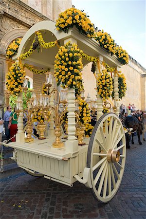 Flower-Covered Carriage, Cordoba, Spain Stock Photo - Rights-Managed, Code: 700-01519351