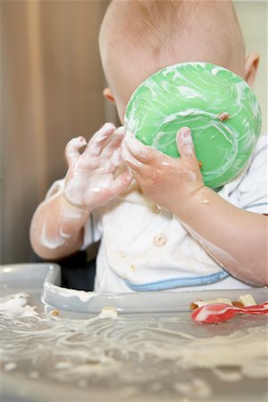 simsearch:600-05653250,k - Messy Baby in High Chair Stock Photo - Rights-Managed, Code: 700-01587018