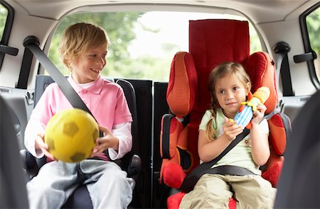 family inside car - Children in Car Stock Photo - Rights-Managed, Code: 700-01587080