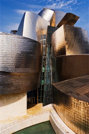 spain guggenheim - Guggenheim Museum, Bilbao, Spain Stock Photo - Rights-Managed, Code: 700-01587137