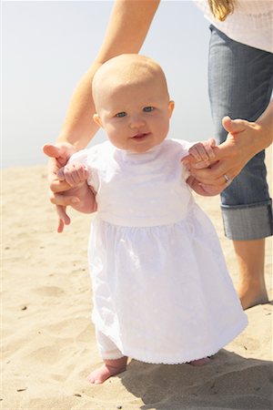 simsearch:700-01582158,k - Mother and Baby at Beach Stock Photo - Rights-Managed, Code: 700-01582155