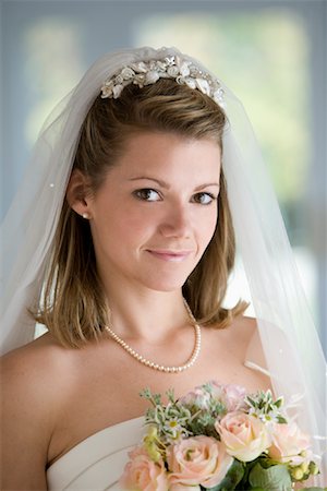 simsearch:600-03445540,k - Portrait of Bride Stock Photo - Rights-Managed, Code: 700-01646260