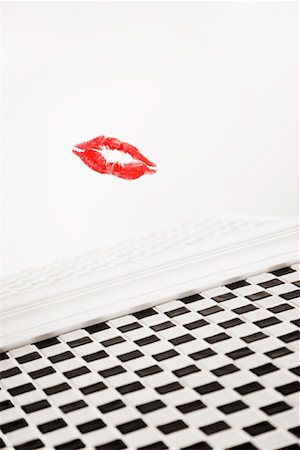 red lipstick marks - Lipstick Mark on Mirror Stock Photo - Rights-Managed, Code: 700-01787531