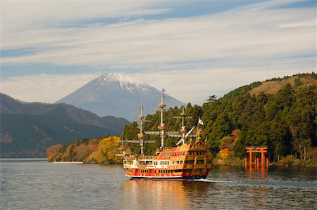 Tour Boat on Ashinoko and Mount Fuji, Hakone, Honshu, Japan Stock Photo - Rights-Managed, Code: 700-01788022