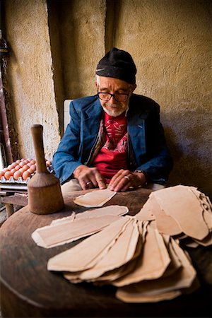 Boutique Keeper, médina de Fès, Maroc Photographie de stock - Rights-Managed, Code: 700-01879921