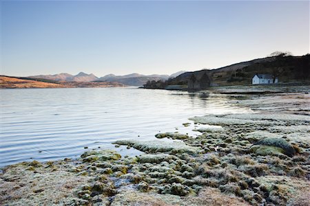 simsearch:700-01538925,k - Cottage on Shore of Loch, Loch Sunart, Scotland Stock Photo - Rights-Managed, Code: 700-01880413