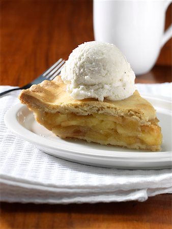 simsearch:700-05609937,k - Apple Pie and Ice Cream Stock Photo - Rights-Managed, Code: 700-01955805