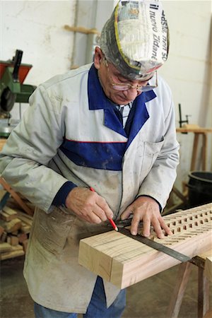 simsearch:700-00404021,k - Carpenter in Workshop Stock Photo - Rights-Managed, Code: 700-02010681