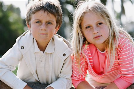 daniel milnor - Children Outdoors, Huntington Beach, California, USA Stock Photo - Rights-Managed, Code: 700-02063390