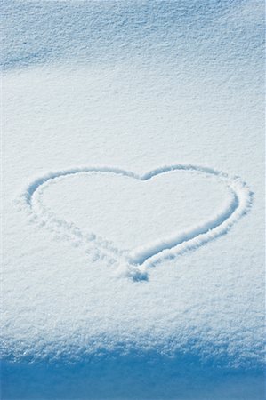 Heart Drawn in Snow, Lake Louise, Alberta, Canada Foto de stock - Con derechos protegidos, Código: 700-02130515