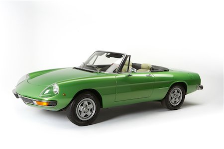 simsearch:700-02156614,k - 1972 Alfa Romeo 2000 Spider Voloce Stock Photo - Rights-Managed, Code: 700-02130845