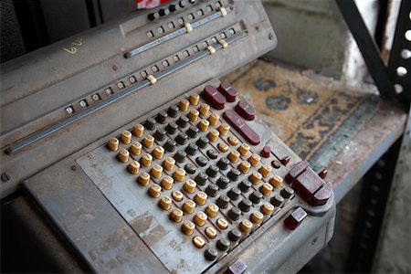 Old Adding Machine Stock Photo - Rights-Managed, Code: 700-02200578