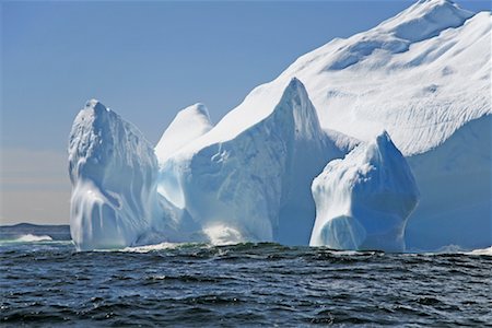 simsearch:700-03484601,k - Iceberg Near Twillingate, Newfoundland, Canada Foto de stock - Con derechos protegidos, Código: 700-02201608