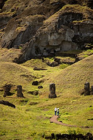 simsearch:400-04021596,k - Moai, Rano Raraku, Easter Island, Chile Foto de stock - Con derechos protegidos, Código: 700-02217125