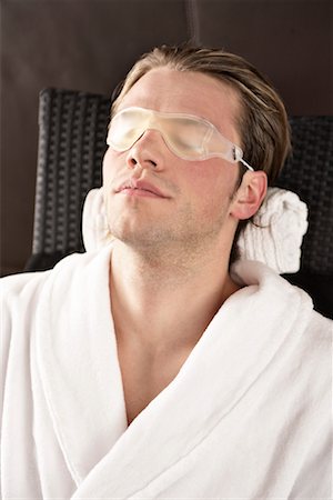 recharging (younger appearance) - Man Wearing Eye Mask Stock Photo - Rights-Managed, Code: 700-02245006