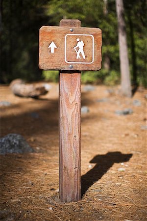 simsearch:600-03696739,k - Hiking Trail Sign, Yosemite National Park, California, USA Stock Photo - Rights-Managed, Code: 700-02245483