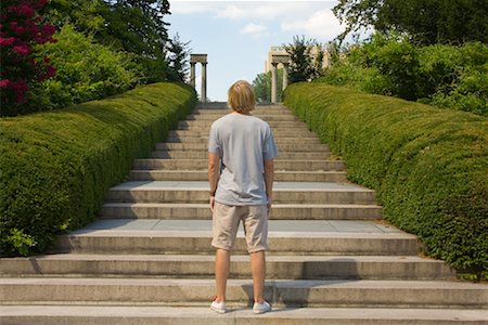 simsearch:700-01694071,k - Man Looking Up at Stairs, Brooklyn Botanical Gardens, Brooklyn, New York, USA Stock Photo - Rights-Managed, Code: 700-02265259