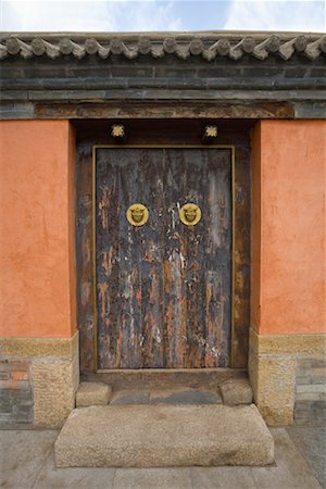 simsearch:700-02263895,k - Tibétain Temple porte, Xilinhot, Mongolie intérieure, Chine Photographie de stock - Rights-Managed, Code: 700-02263866