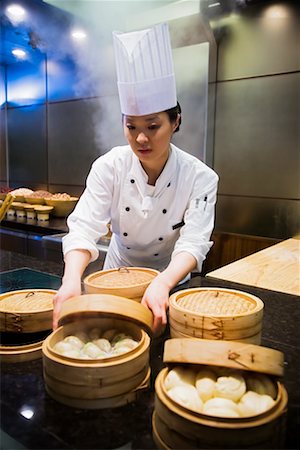 dim sum restaurant photography - Chef Preparing Dim Sum, Parkview Restaurant, Shilla Seoul Hotel, Seoul, South Korea Stock Photo - Rights-Managed, Code: 700-02289661