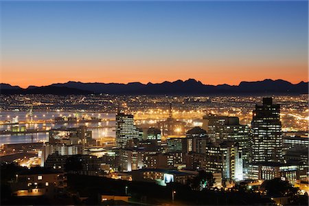 simsearch:841-03061953,k - Overview of City at Dusk, Cape Town, Western Cape, South Africa Stock Photo - Rights-Managed, Code: 700-02377274