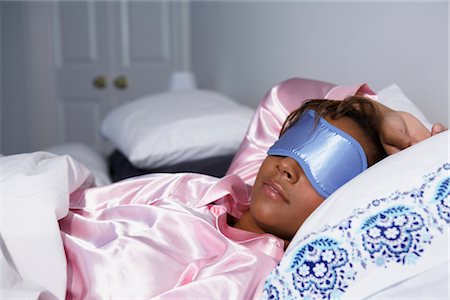 simsearch:700-00606802,k - Woman Sleeping Stock Photo - Rights-Managed, Code: 700-02378034