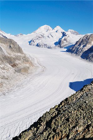 simsearch:400-05271081,k - Glacier d'Aletsch depuis l'Eggishorn, Suisse Photographie de stock - Rights-Managed, Code: 700-02593978