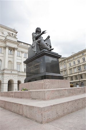 Statue de Copernic, Aleje Jerozolimskie, Varsovie, Pologne Photographie de stock - Rights-Managed, Code: 700-02633789