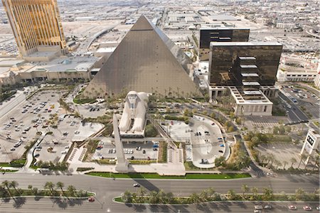 simsearch:700-02633802,k - Aerial View of the Las Vegas Strip, View of the Luxor Hotel and Casino, Las Vegas, Nevada, USA Stock Photo - Rights-Managed, Code: 700-02633814