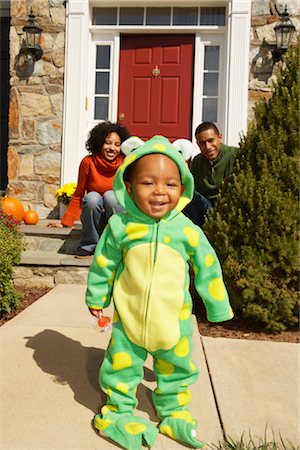 Portrait of Boy Trick-or-Treating with Parents Stock Photo - Rights-Managed, Code: 700-02670121